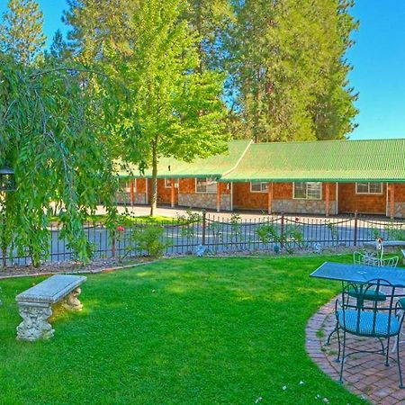 Strawberry Valley Inn Mount Shasta Esterno foto